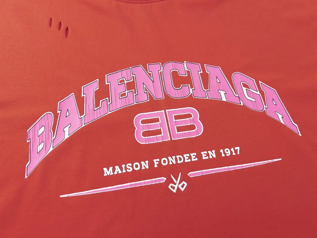 【 . Quality】BALENCI*GA/ .BB LOGO T . . ZP . 260 ， . ， ， 。Classic ， . ， ， 。 . ， 。 ， ， ， OS . Same Style。 ：BL 223012 ： . Blue. White.Red Size：XS L
